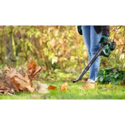 Akkulehtipuhallin Bosch UniversalLeafBlower 18V-130 1x2,5Ah + laturi