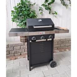 Kaasugrilli BBQ King Basic Series, 3 poltinta, taittuvat sivupöydät