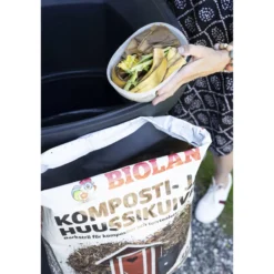 Komposti- ja huussikuivike Biolan 40 l turpeeton