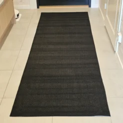 Käytävämatto Village's 80 x 250 cm Linnea musta