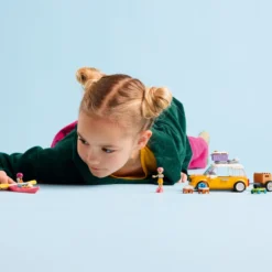 LEGO Friends 42659 Ystävysten hyvin varusteltu matka-auto