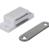 Magneettisalpa Pisla 844 muovi