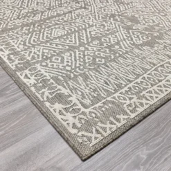Matto Village's 80 x 250 cm Friida ruskea