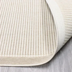 Matto Village's 200 x 290 cm Lumme beige