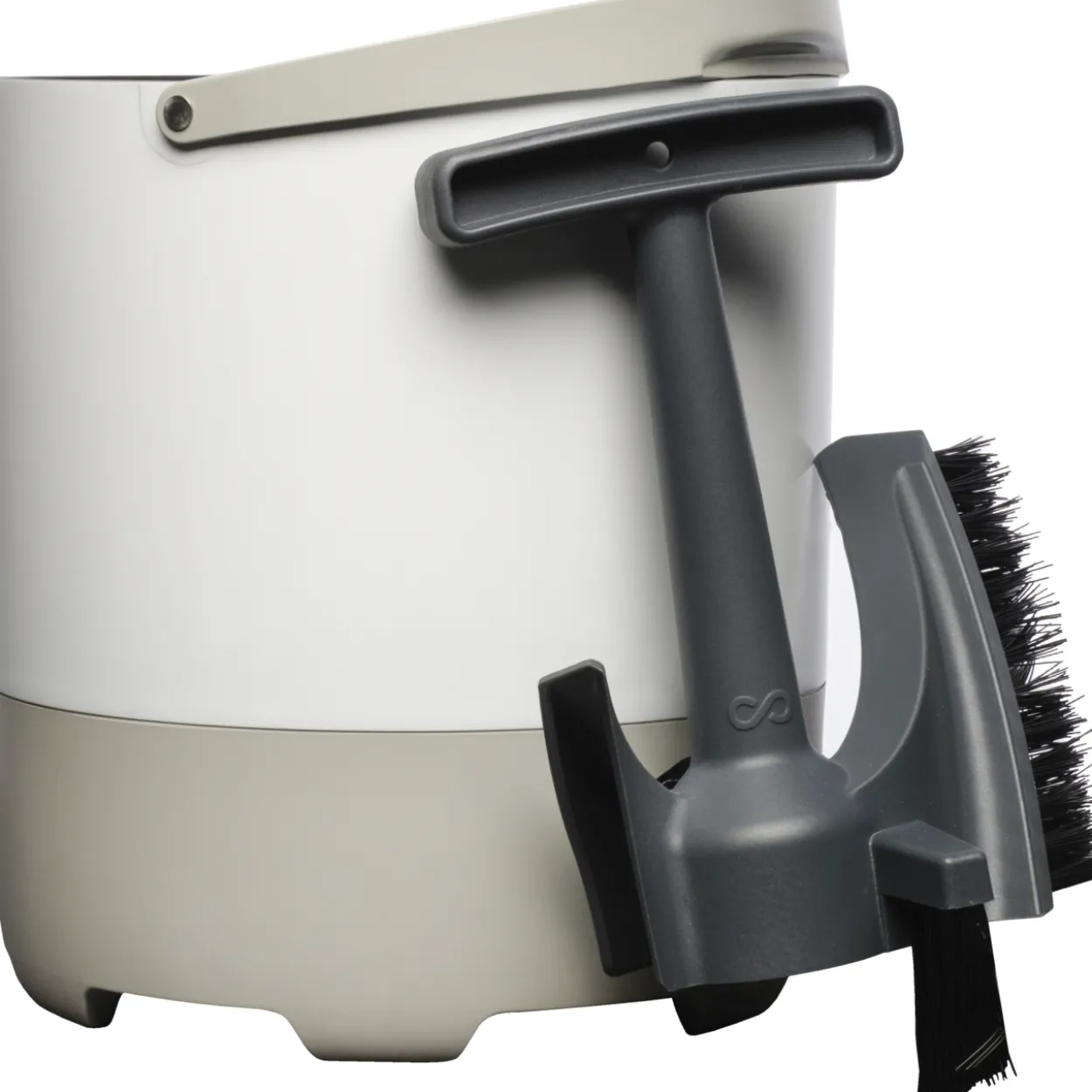 Ämpäri Eco 3 -kierrätyskoneeseen + harja FoodCycler valkoinen