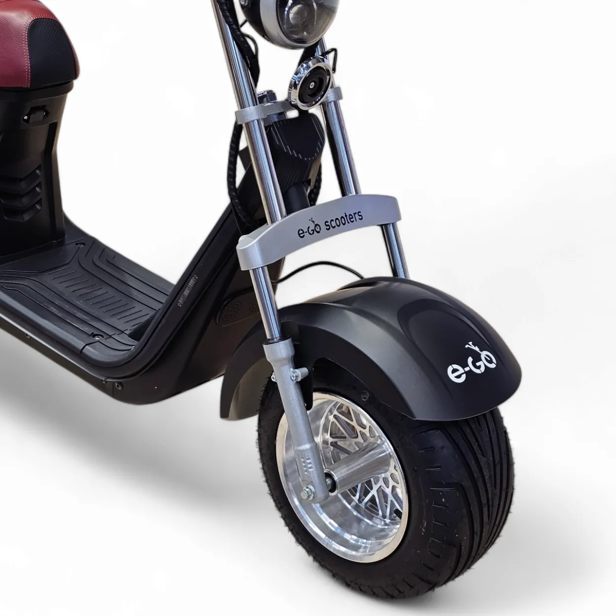 Sähköskootteri E-Go Evo2, musta