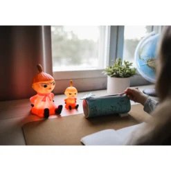 Yövalo Muumi Pikku Myy S lahjarasiassa